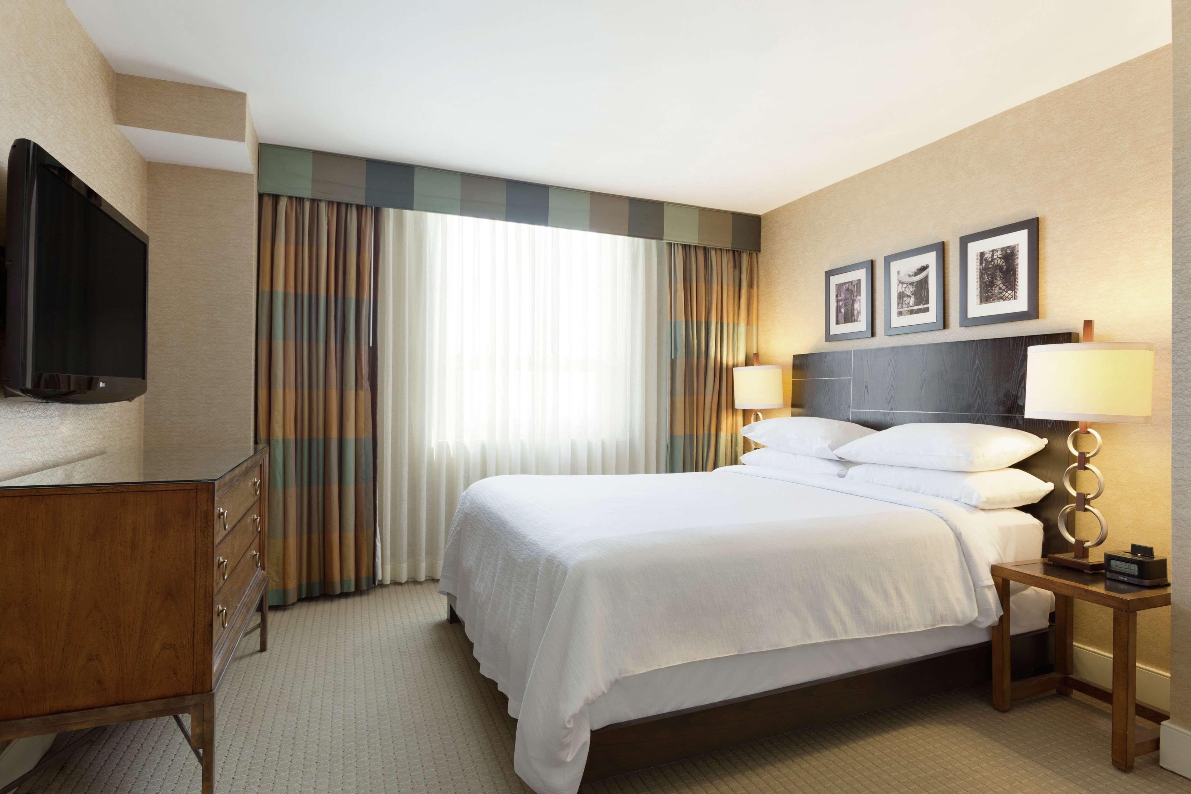 Embassy Suites Baltimore Inner Harbor Ngoại thất bức ảnh