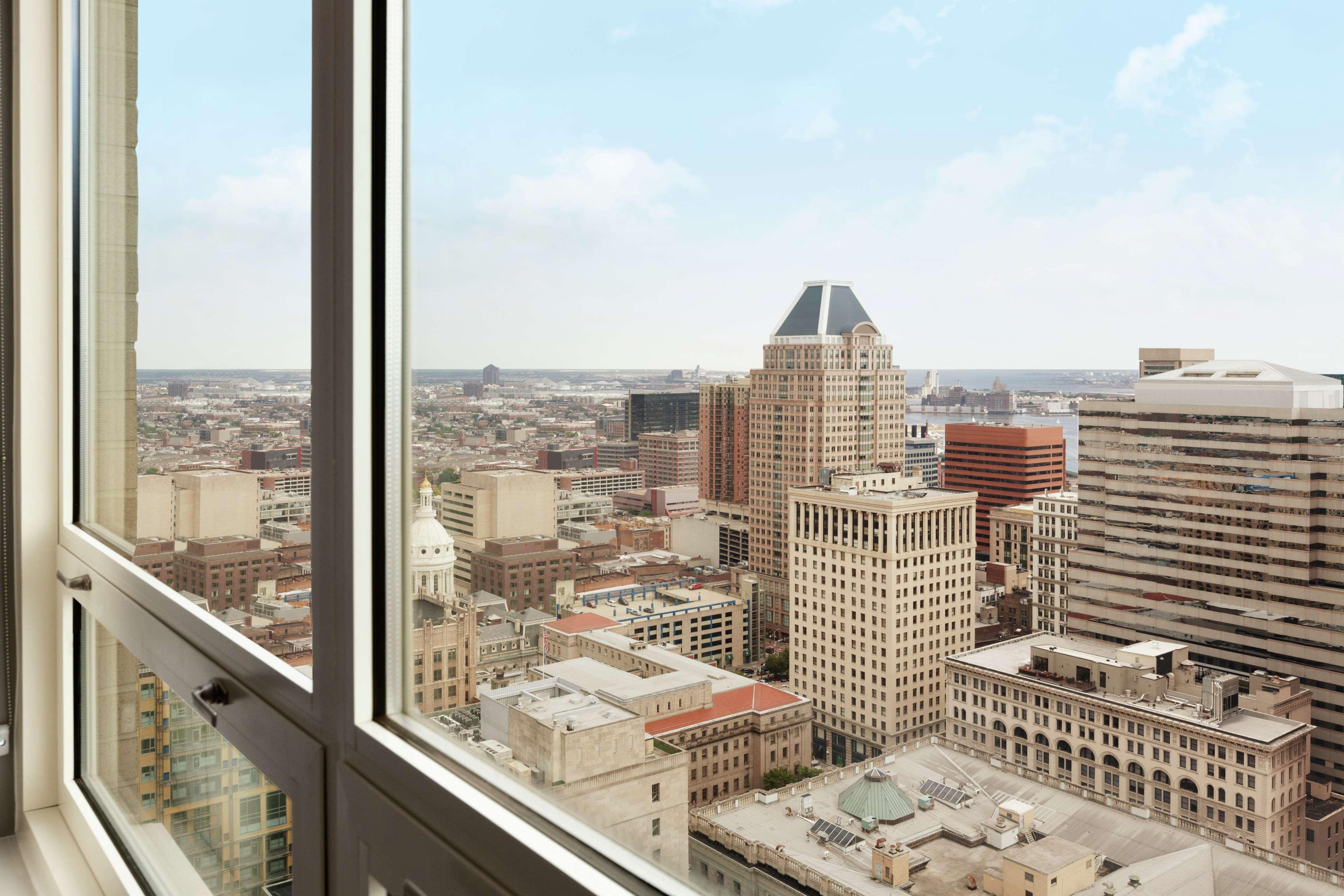 Embassy Suites Baltimore Inner Harbor Ngoại thất bức ảnh