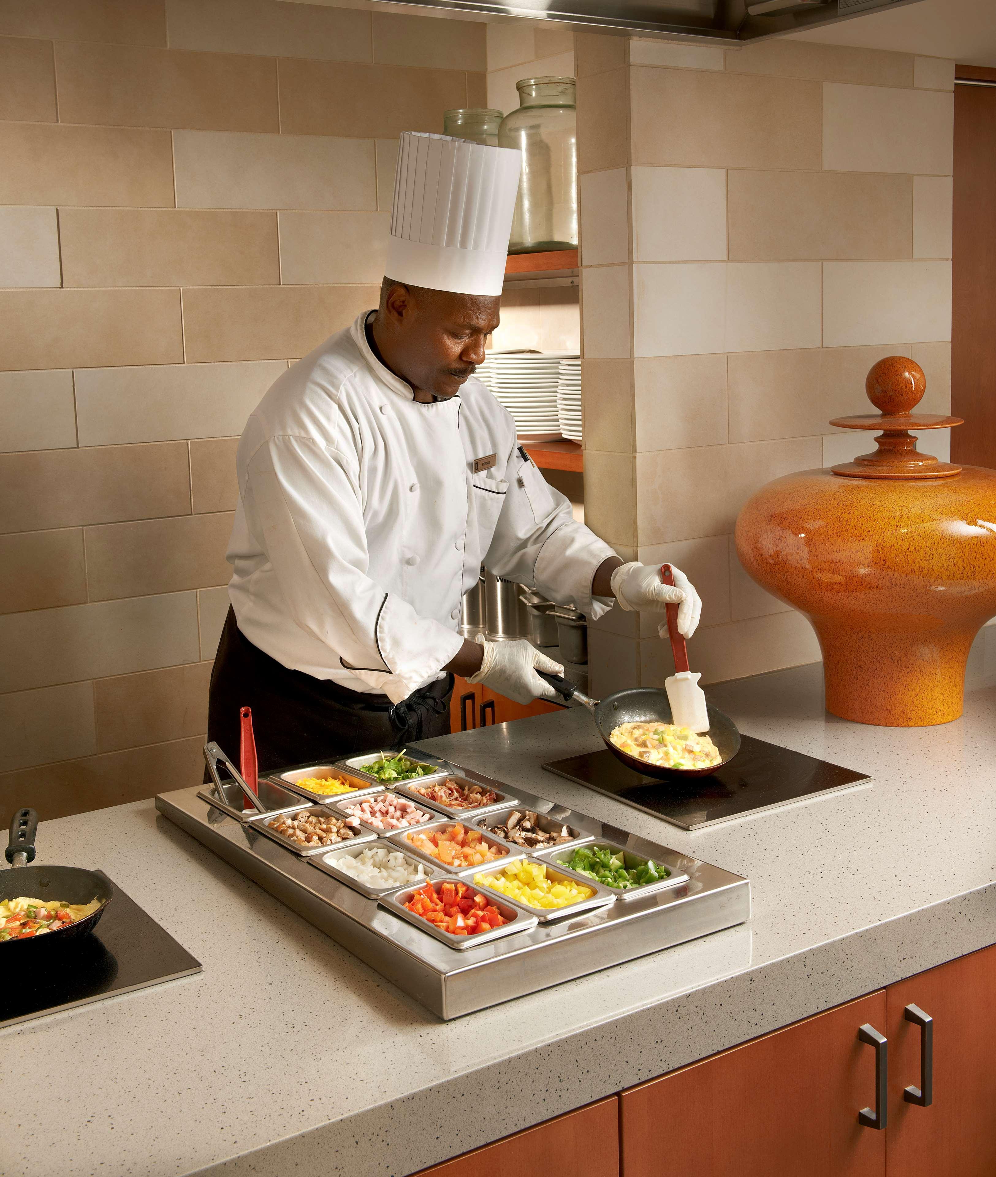 Embassy Suites Baltimore Inner Harbor Ngoại thất bức ảnh